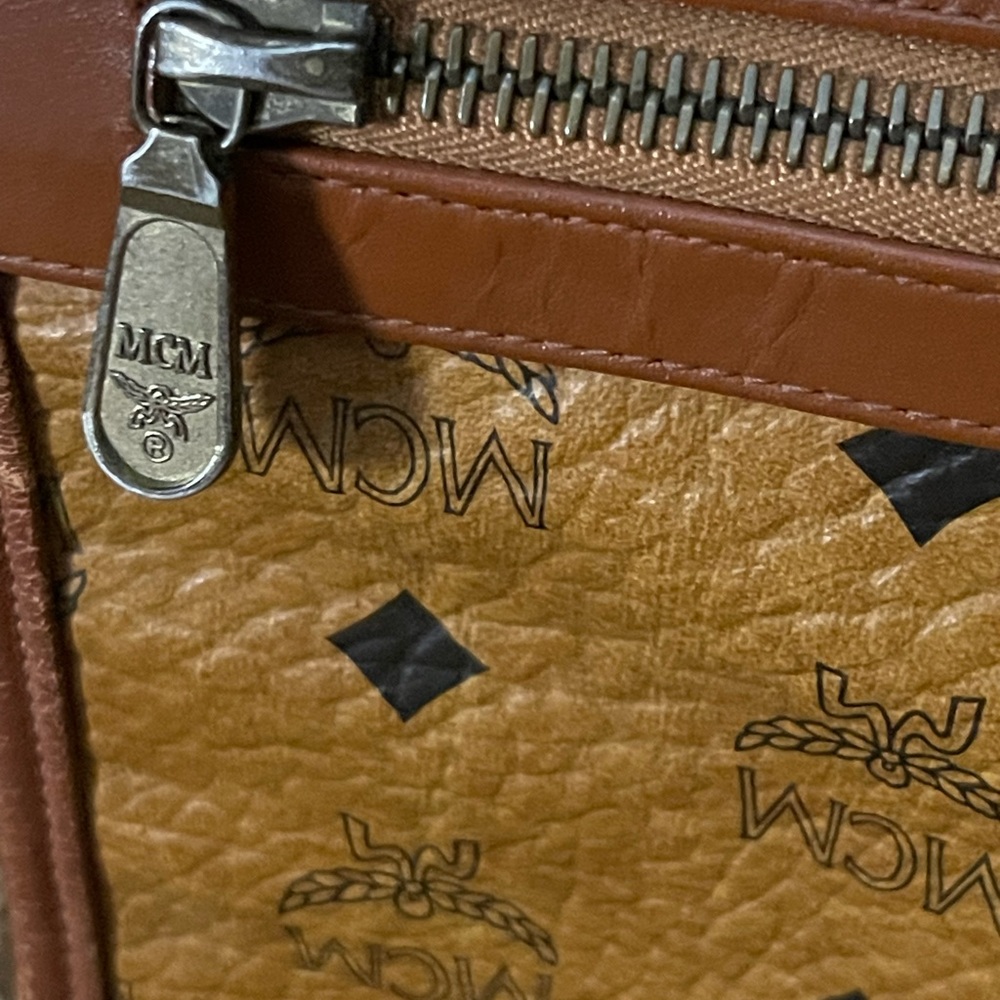 MCM cognac clutch travel bag - Picture 9 of 14